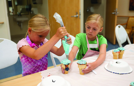 girls cooking